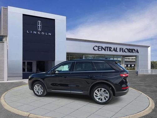 2025 Lincoln Corsair Premiere