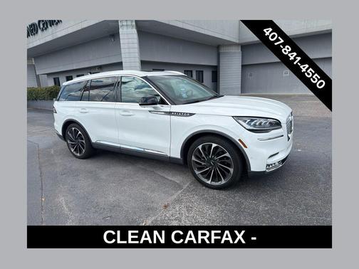 Pristine White Metallic Tri-Coat 2020 Lincoln Aviator Reserve