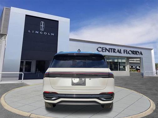 2025 Lincoln Nautilus Black Label