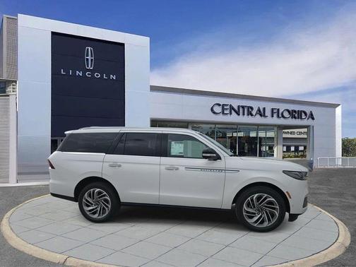2025 Lincoln Navigator Reserve