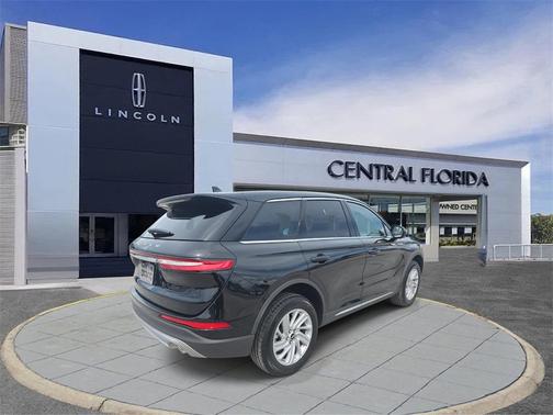 2025 Lincoln Corsair Premiere