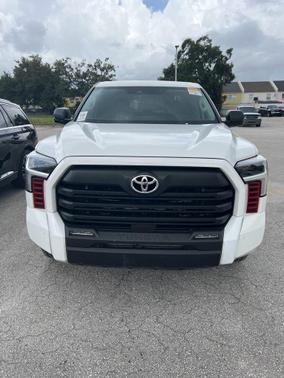 2023 Toyota Tundra SR5