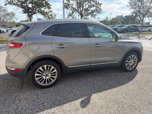 2017 Lincoln MKC Reserve