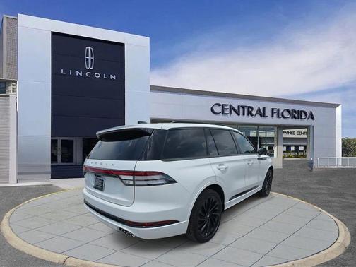 2025 Lincoln Aviator Reserve AWD
