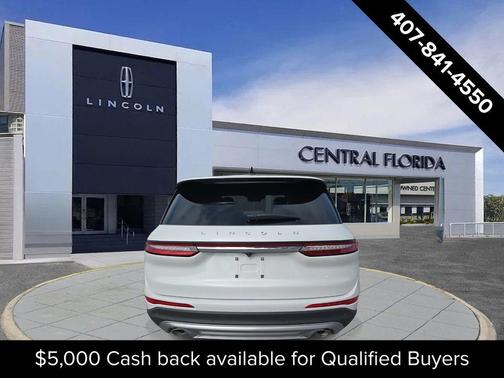 pristine white metallic tri-coat 2026 Lincoln Corsair Reserve