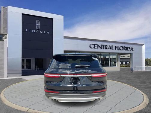 2025 Lincoln Corsair Premiere