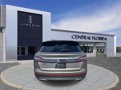 2021 Lincoln Nautilus Reserve