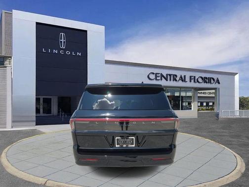2025 Lincoln Navigator Reserve
