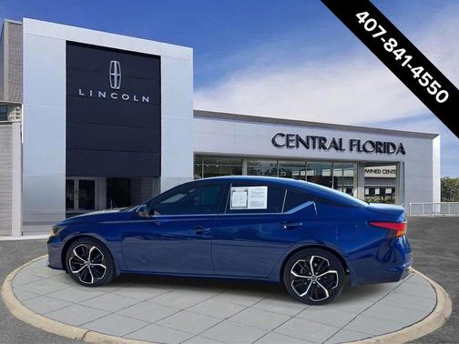 2024 Nissan Altima SR FWD