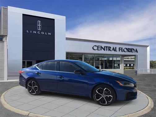 2024 Nissan Altima SR FWD