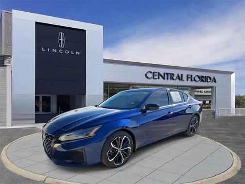 2024 Nissan Altima SR FWD