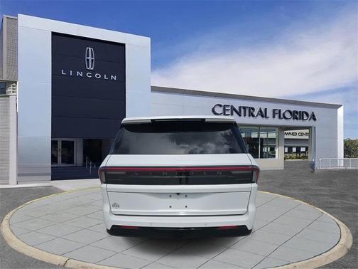 2025 Lincoln Navigator Reserve