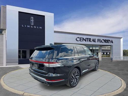 2025 Lincoln Aviator Black Label AWD