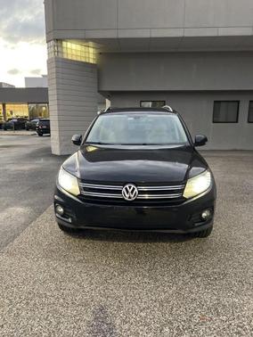 2012 Volkswagen Tiguan SEL