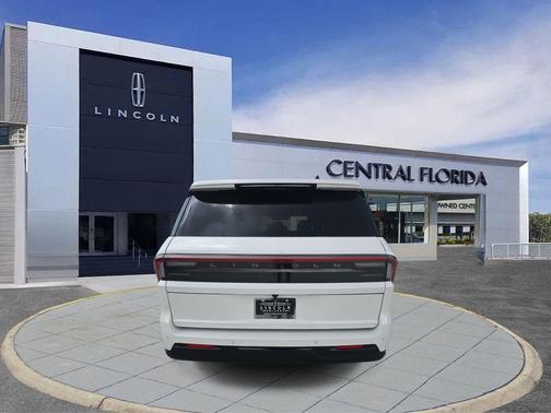 2025 Lincoln Navigator Reserve