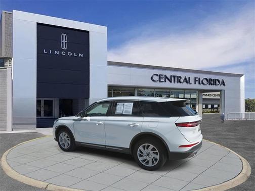 2022 Lincoln Corsair Standard