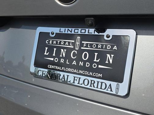 Gray Metallic 2024 BMW X5 xDrive40i