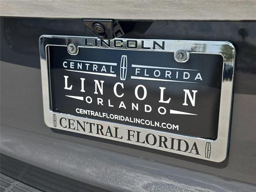 Chroma Caviar Dark Gray Metallic Clearcoat 2023 Lincoln Navigator Black Label