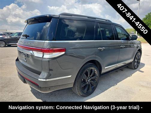 Chroma Caviar Dark Gray Metallic Clearcoat 2023 Lincoln Navigator Black Label