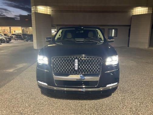 2023 Lincoln Navigator Black Label