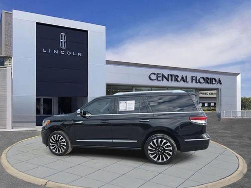 2023 Lincoln Navigator Black Label