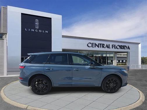 2026 Lincoln Corsair Reserve