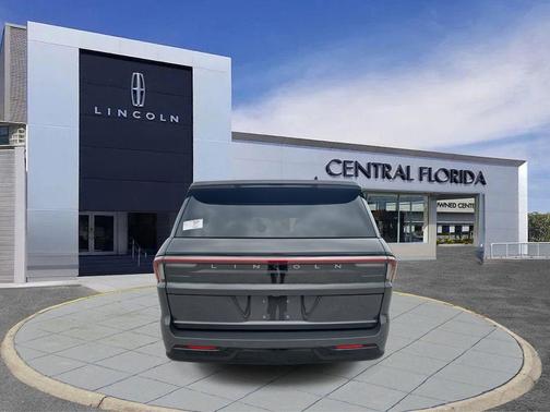 2025 Lincoln Navigator Black Label