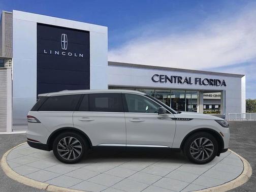 2025 Lincoln Aviator Premiere
