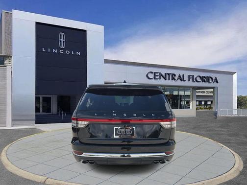 2025 Lincoln Aviator Premiere