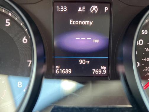 2021 Volkswagen Atlas 3.6L SE w/Technology