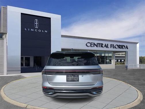 2025 Lincoln Nautilus Reserve