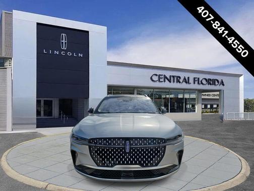 2025 Lincoln Nautilus Reserve