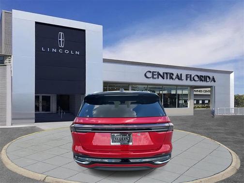 2025 Lincoln Nautilus Reserve