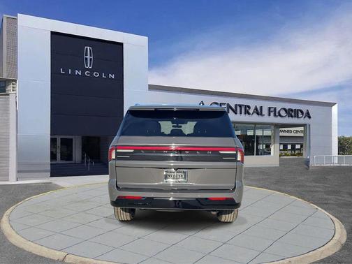 2025 Lincoln Navigator Black Label
