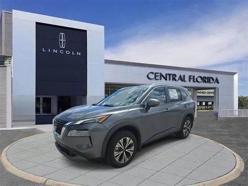 2022 Nissan Rogue SV
