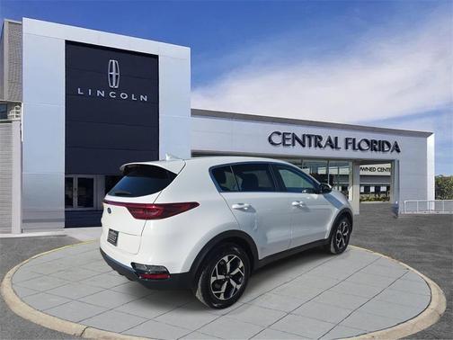 2020 Kia Sportage LX