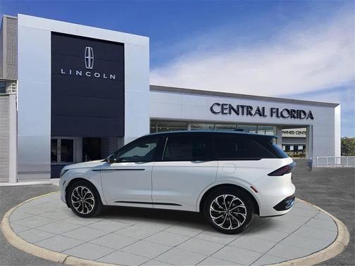 2026 Lincoln Nautilus Reserve