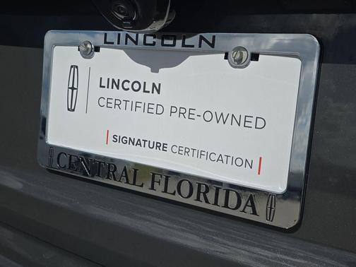 Chroma Caviar Dark Gray Metallic Clearcoat 2023 Lincoln Aviator Black Label AWD