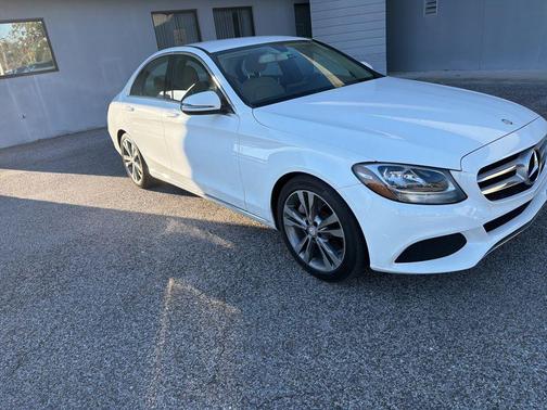 2016 Mercedes-Benz C-Class C 300