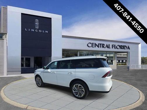 2026 Lincoln Navigator Reserve