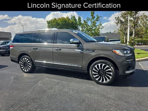 CHROMA CAVIAR DARK GRAY MET 2024 Lincoln Navigator L BLACK LABEL
