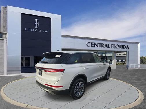 2025 Lincoln Corsair Premiere