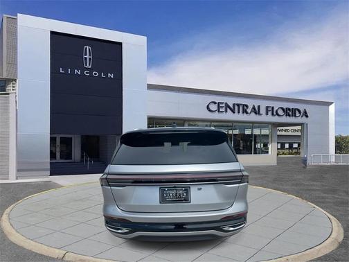 2025 Lincoln Nautilus Reserve