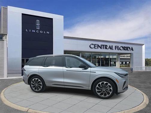 2025 Lincoln Nautilus Reserve