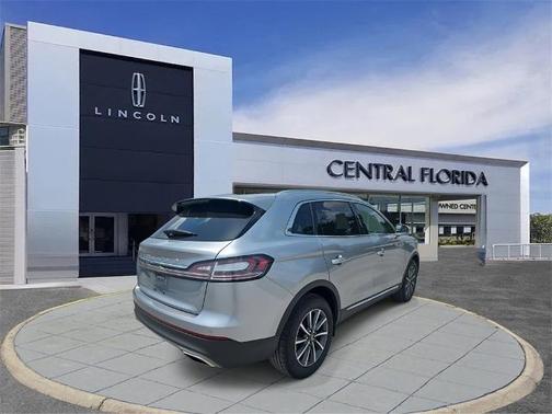 2022 Lincoln Nautilus STANDARD