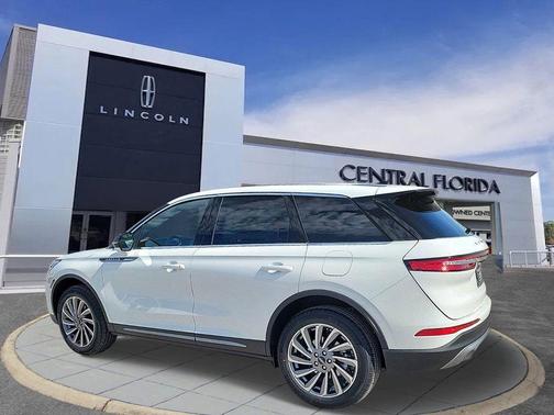 2025 Lincoln Corsair Reserve