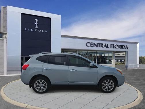 2013 Nissan Rogue SV w/SL Pkg