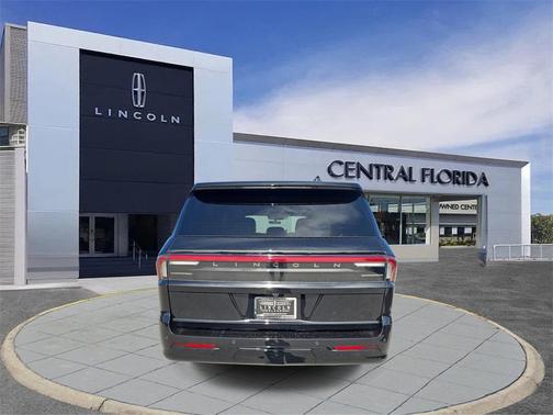 2025 Lincoln Navigator Reserve