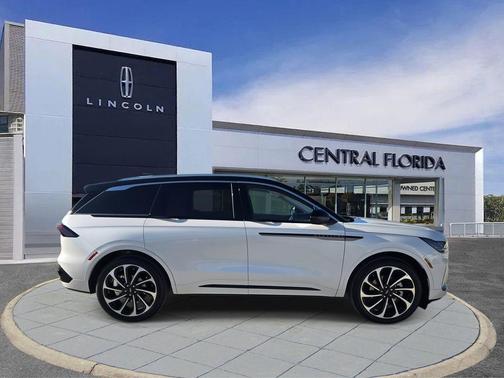 2026 Lincoln Nautilus Black Label