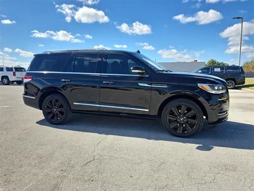 2024 Lincoln Navigator Reserve